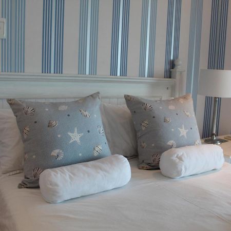 Unit 1101 Oyster Rock Apartment Durban Bagian luar foto
