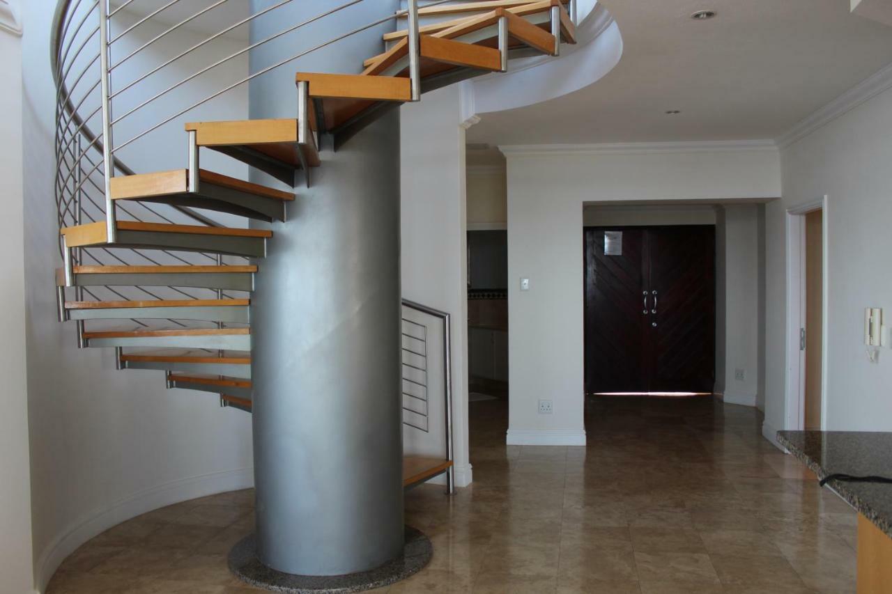 Unit 1101 Oyster Rock Apartment Durban Bagian luar foto