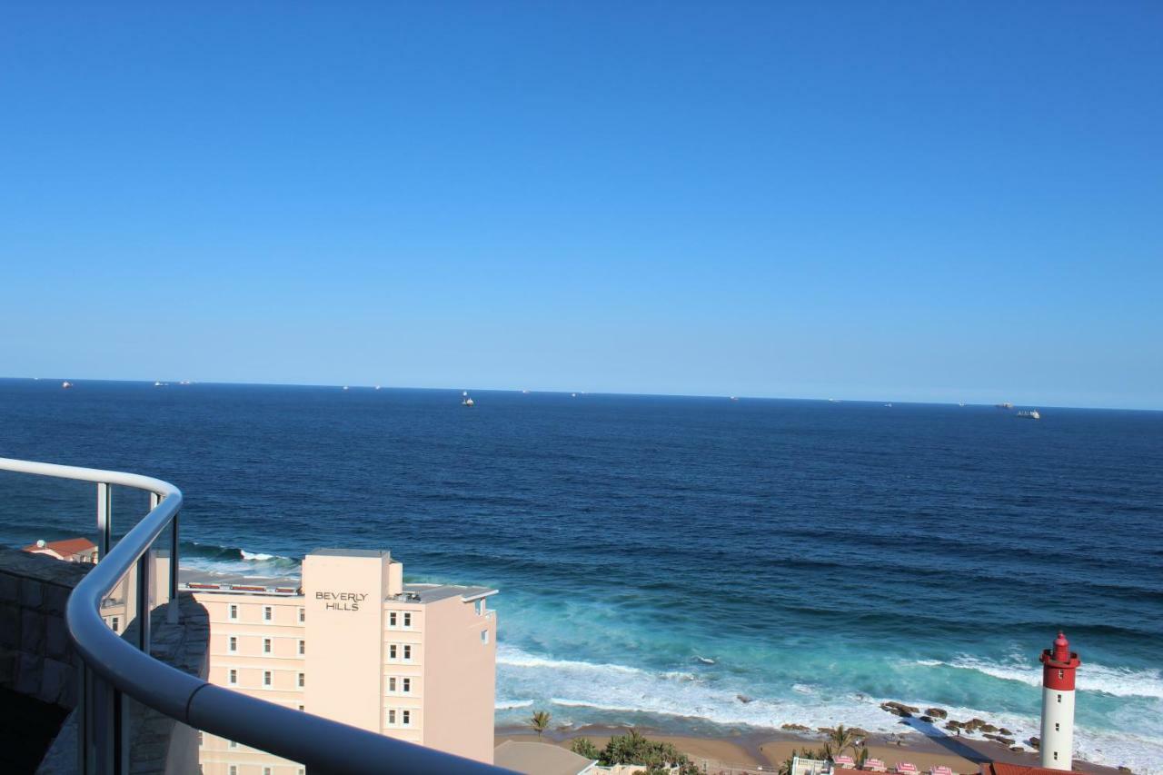 Unit 1101 Oyster Rock Apartment Durban Bagian luar foto