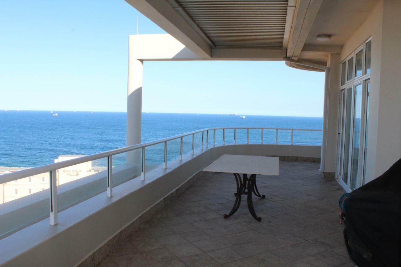 Unit 1101 Oyster Rock Apartment Durban Bagian luar foto