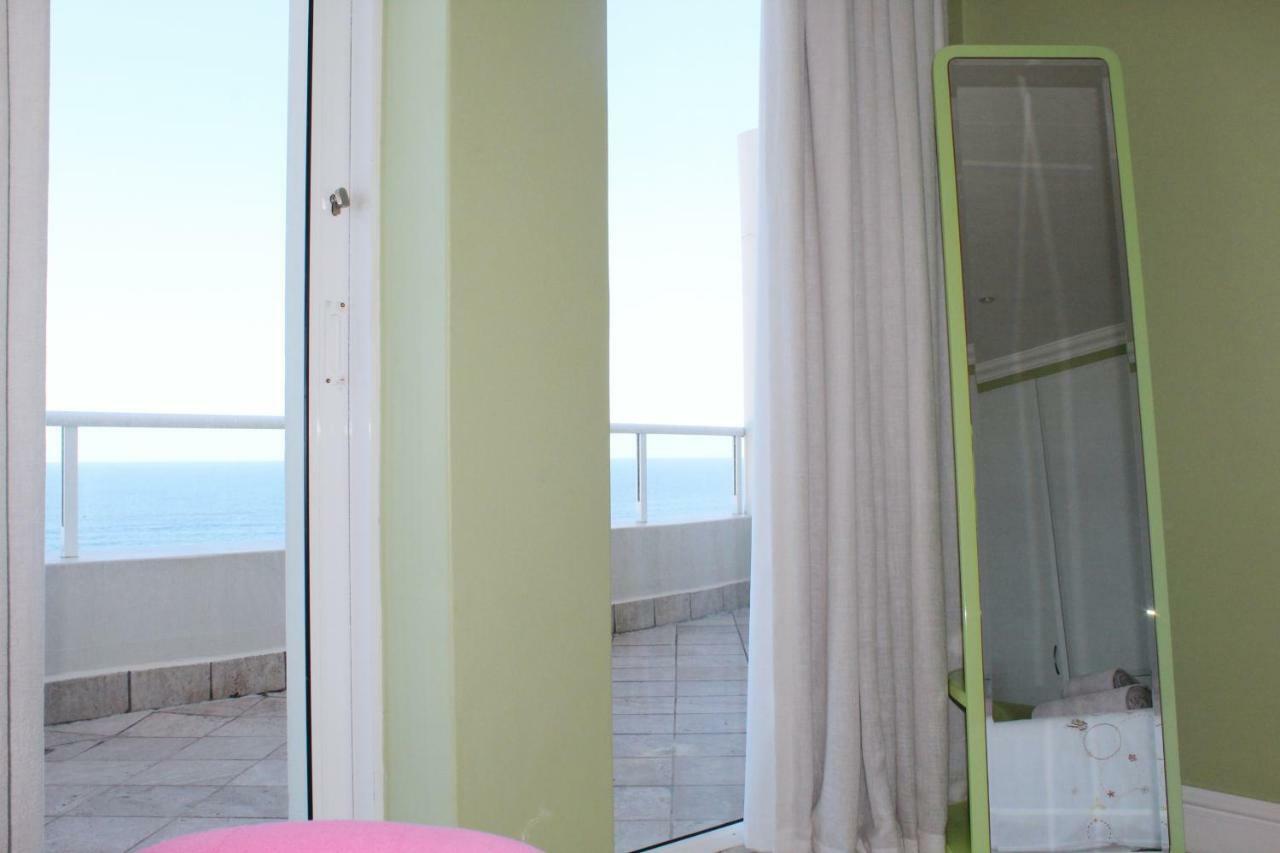 Unit 1101 Oyster Rock Apartment Durban Bagian luar foto